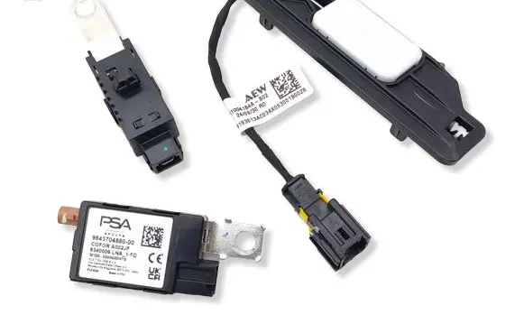 Opel Grandland X Aerial antenna amplifier 9848338080 9843704880 9833137780