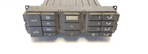 Mercedes-Benz C W202 Climate control unit 2028300785