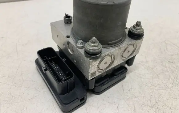 Peugeot Boxer ABS Pump 1396560080