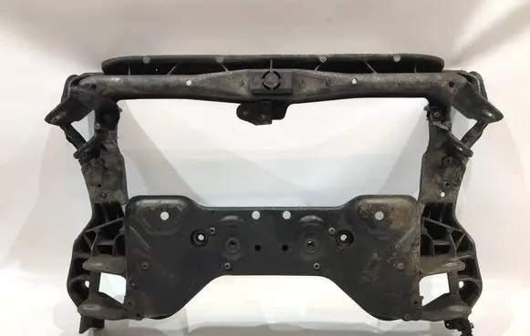 Mercedes-Benz C W203 Front subframe 2036280157