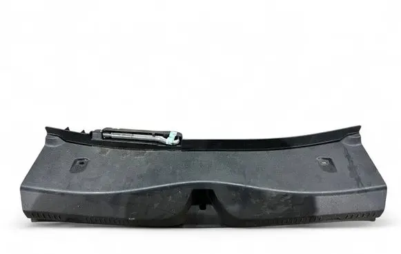 Trunk/boot sill cover protection