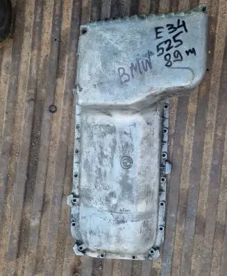 BMW 5 E34 Oil sump