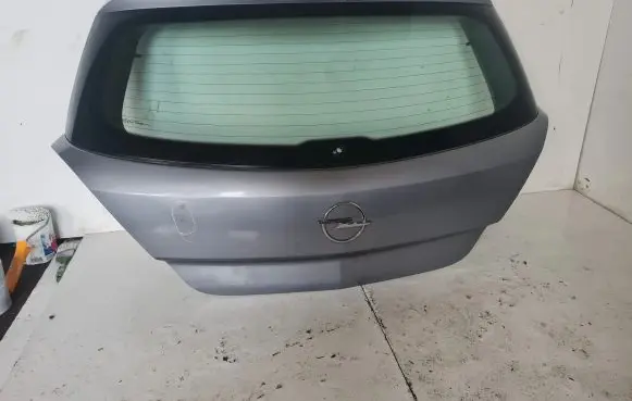 Opel Astra H Tailgate/trunk/boot lid