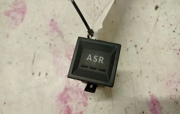 Traction control (ASR) switch