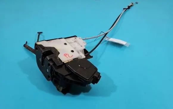 KIA Sportage Front door lock IMPRK1421986