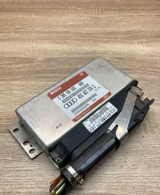 Audi A4 S4 B5 8D ABS control unit/module 4D0907379D WITHPLUG