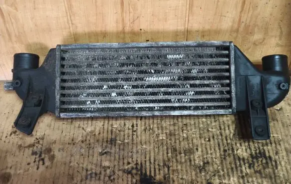 Ford Focus Intercooler radiator 