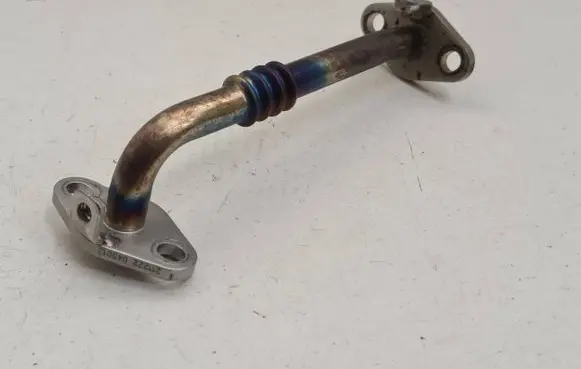 Renault Captur II Air conditioning (A/C) pipe/hose 147251411R