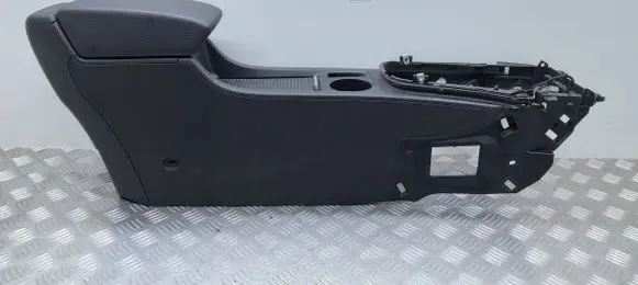 Opel Astra J Armrest 13317404 13317405 13317406