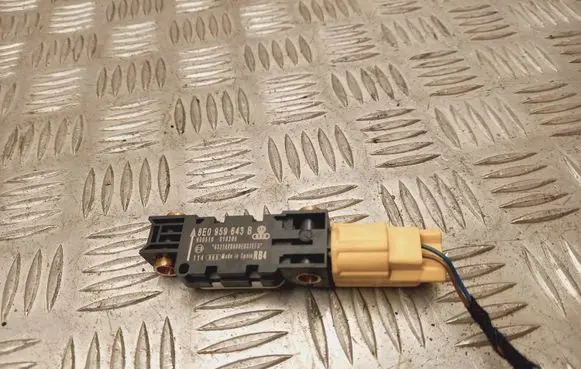 Audi A4 S4 B7 8E 8H Airbag deployment crash/impact sensor 8E0959643B