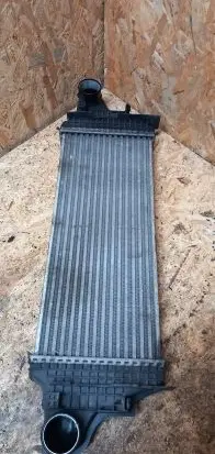 Mercedes-Benz R W251 Intercooler radiator A2515000000 2515000000