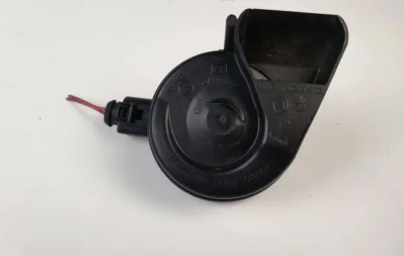 Audi Q5 SQ5 Horn signal 8T0951223