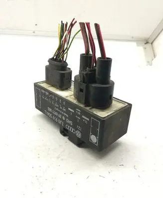 Volkswagen Polo IV 9N3 Glow plug pre-heat relay 1J0919506