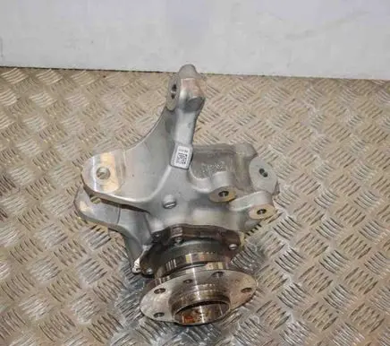 BMW 6 F12 F13 Rear wheel hub 6852894 6850157