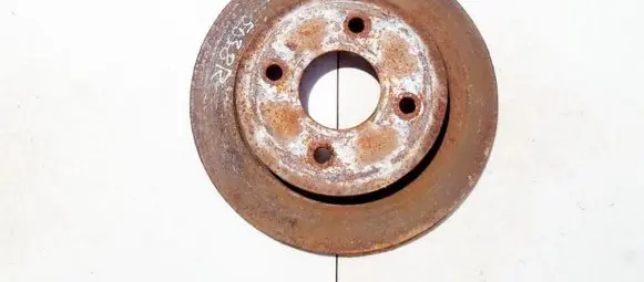 Ford Focus Rear brake disc neventiliuojamas