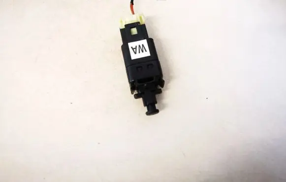 Brake pedal sensor switch