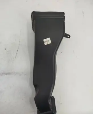 Iveco Daily 6th gen Intercooler pipe mounting bracket 5801544475