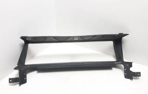 Volvo V50 Intercooler air guide/duct channel 30678472