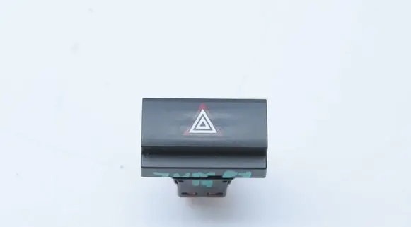 Citroen Jumpy Hazard light switch 9809181677