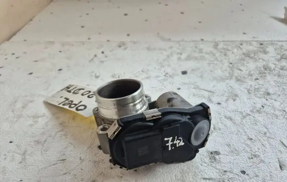 Opel Astra K Electric throttle body valve 55496779AA