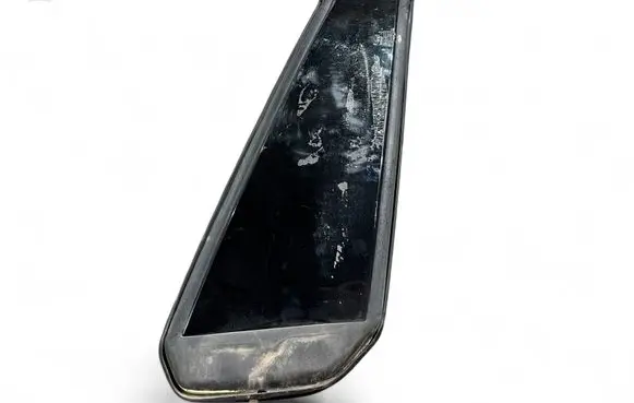 Fisker Karma (B) Pillar trim (exterior) C131179104500