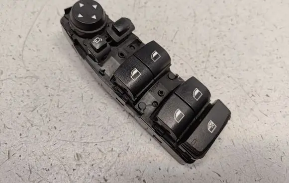 BMW X5 F15 Electric window control switch 9362116 61319362116 61319297349