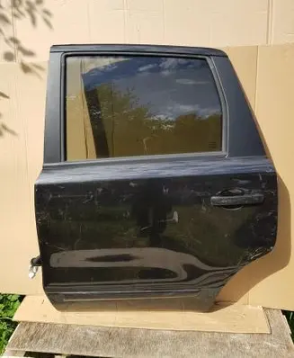 Nissan Note (E11) Rear door JKM12485