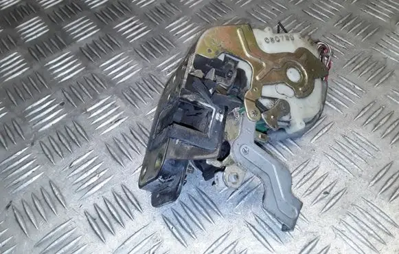 KIA Sorento Front door lock NOCODE