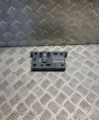 Mercedes-Benz Vito Viano W639 Door control unit/module 6399002900 A6399002900