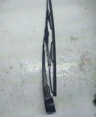 Audi A4 S4 B5 8D Rear wiper blade arm