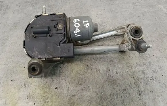 Seat Altea Front wiper linkage 