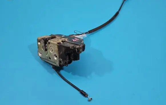 Renault Laguna II Front door lock IMPRK1520347