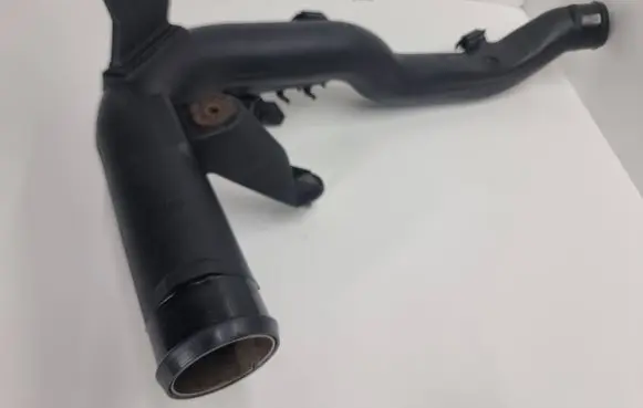 Intercooler hose/pipe