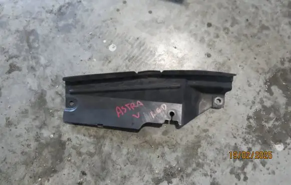 Opel Astra K Intercooler air guide/duct channel 52074003 332155568