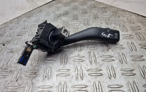 Volkswagen Golf V Wiper control stalk 1K0953519