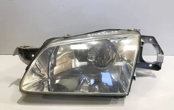 Mazda 323 F Headlight/headlamp 1305235392