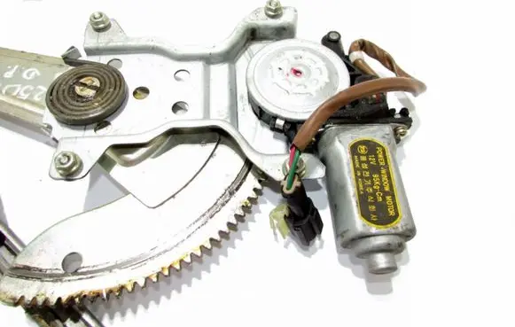 KIA Carens I Front window lifting mechanism without motor