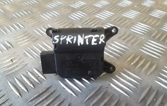 Mercedes-Benz Sprinter W906 Air flap motor/actuator 0132801373