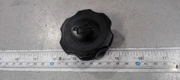 Mazda 626 Oil filler cap 