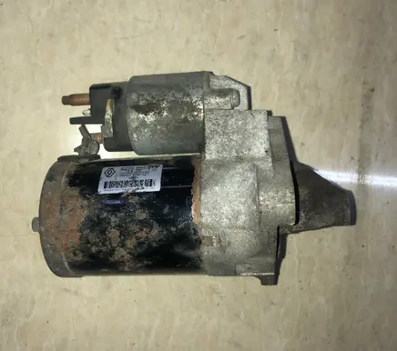 Renault Megane III Starter motor M000T45971ZT 8200665518 G909