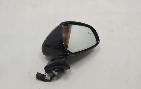 KIA Stinger Front door electric wing mirror 049760