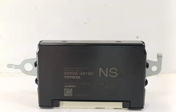 Toyota bZ4X Tailgate/trunk control unit/module 8922242160 41481411812