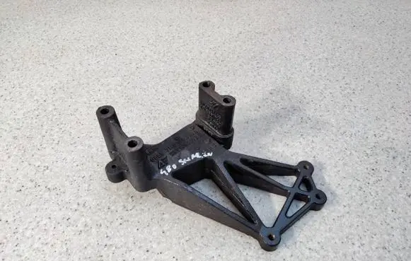 Volkswagen Sharan Engine mounting bracket 7M0199308B
