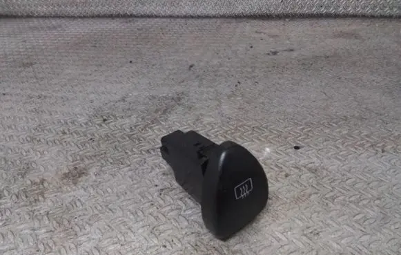 Hyundai Atos Prime Windscreen/window heater switch 9371002000