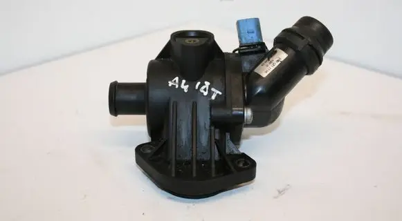 Thermostat/thermostat housing