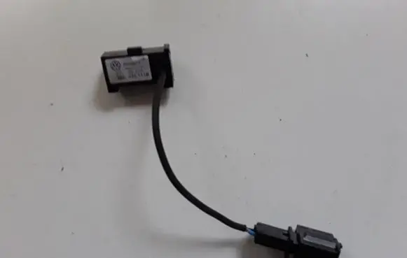 Volkswagen Golf VII Microphone (bluetooth/phone) 3B0035711B
