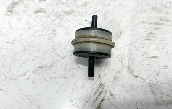 Toyota Avensis T220 Valve vacuum 
