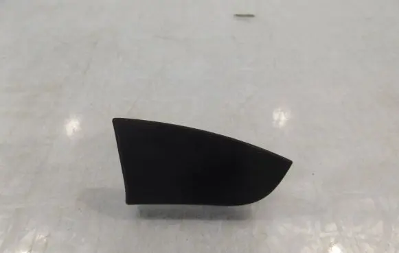 Chevrolet Aveo Radio/GPS head unit trim 