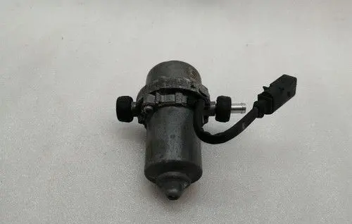 Audi A4 S4 B7 8E 8H Vacuum pump 8E0927317B