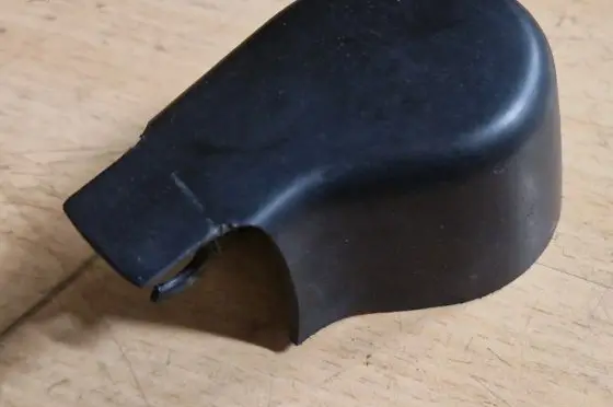 Skoda Octavia Mk2 (1Z) Rear wiper blade arm